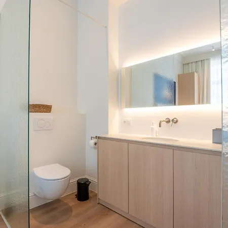 Luxurious Duplex - Park View - Walk To Apartment