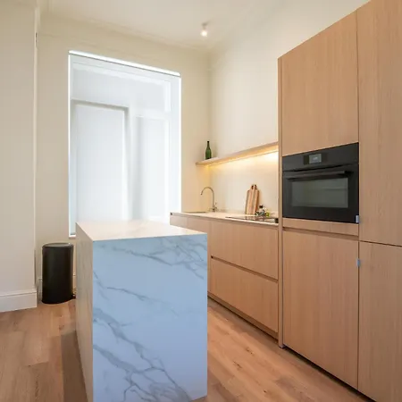 Luxurious Duplex - Park View - Walk To Ostende